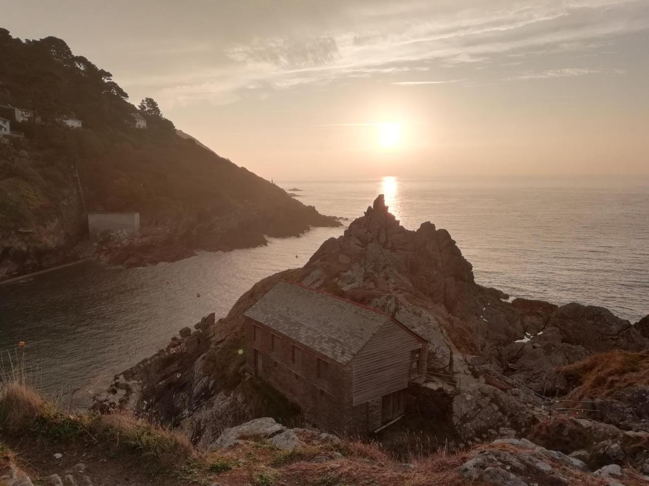 The House On The Props Bed and Breakfast Polperro Εξωτερικό φωτογραφία